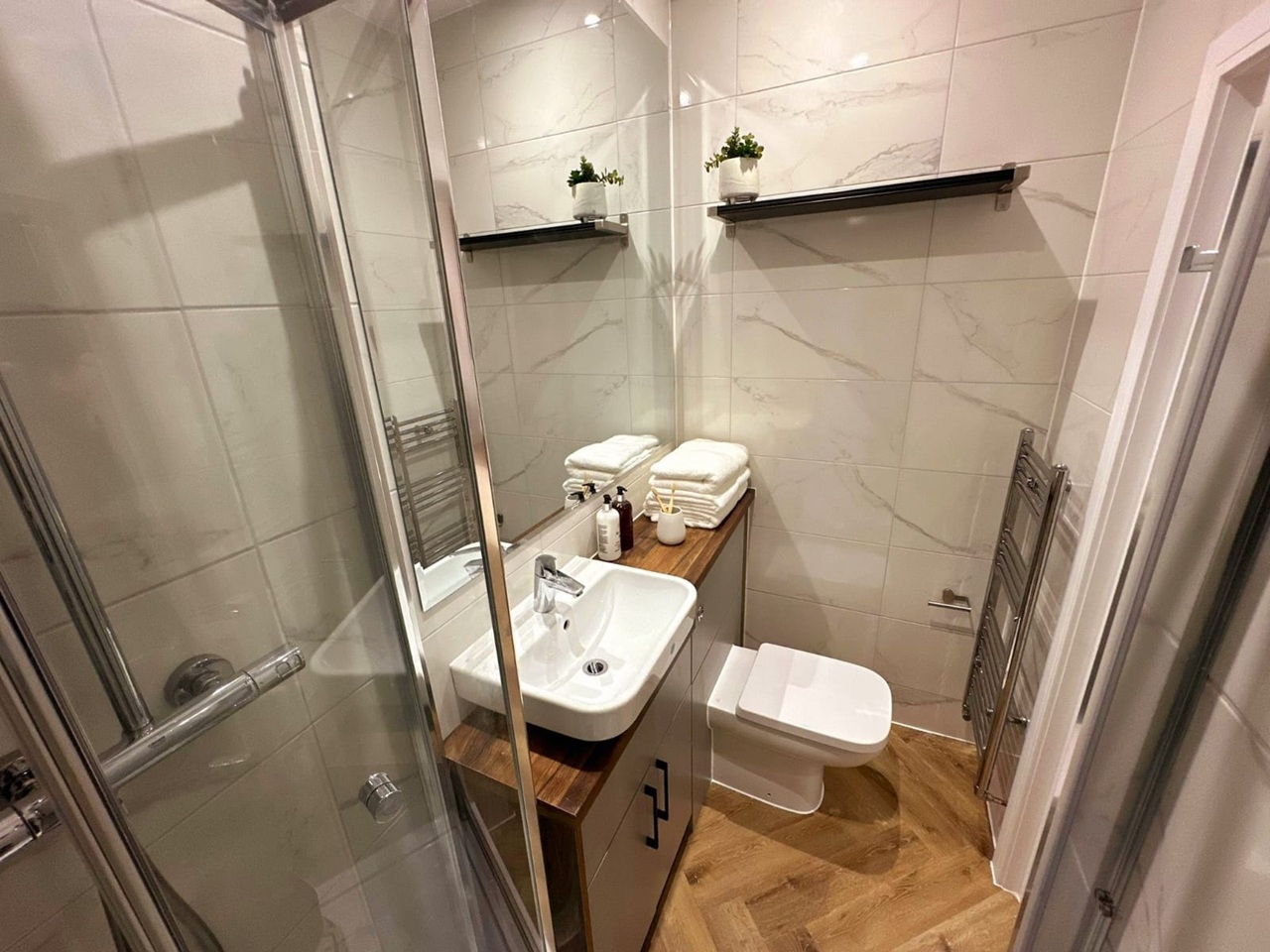 Additional image 7 of Studio Flat, Deluxe, DE1, N1 7GU