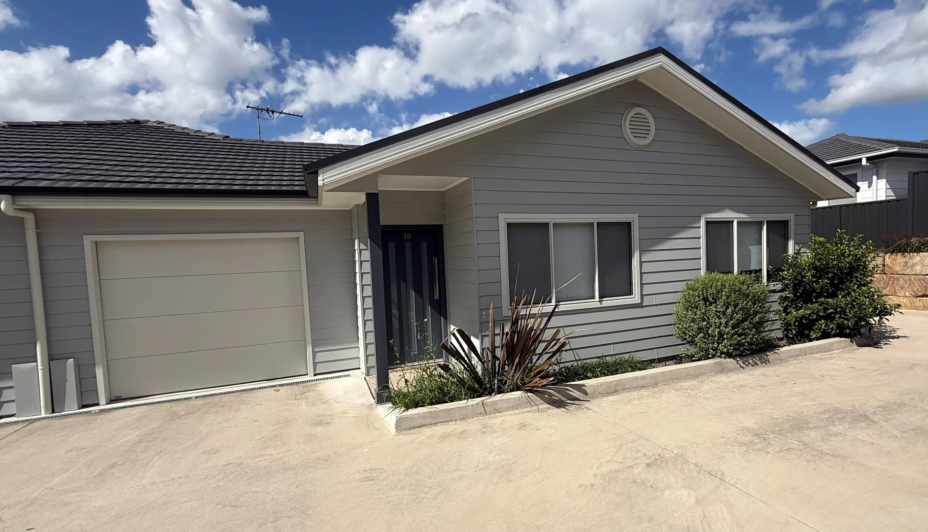 10/53 Warbler Avenue, Aberglasslyn NSW 2320