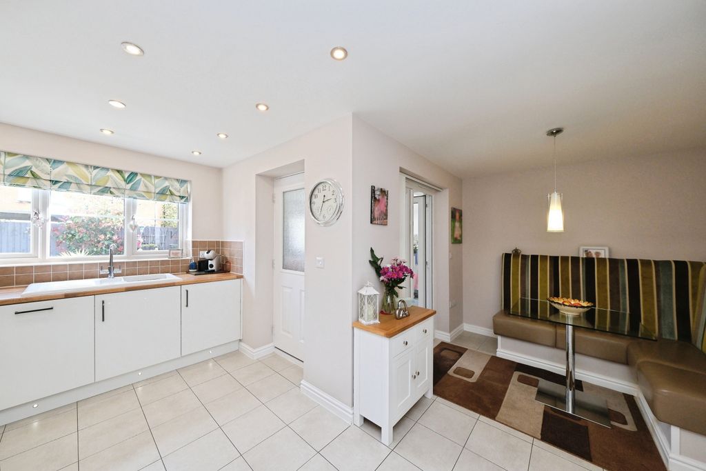 Additional image 3 of 4 bed detached house for saleThe Wickets, Mansfield NG20