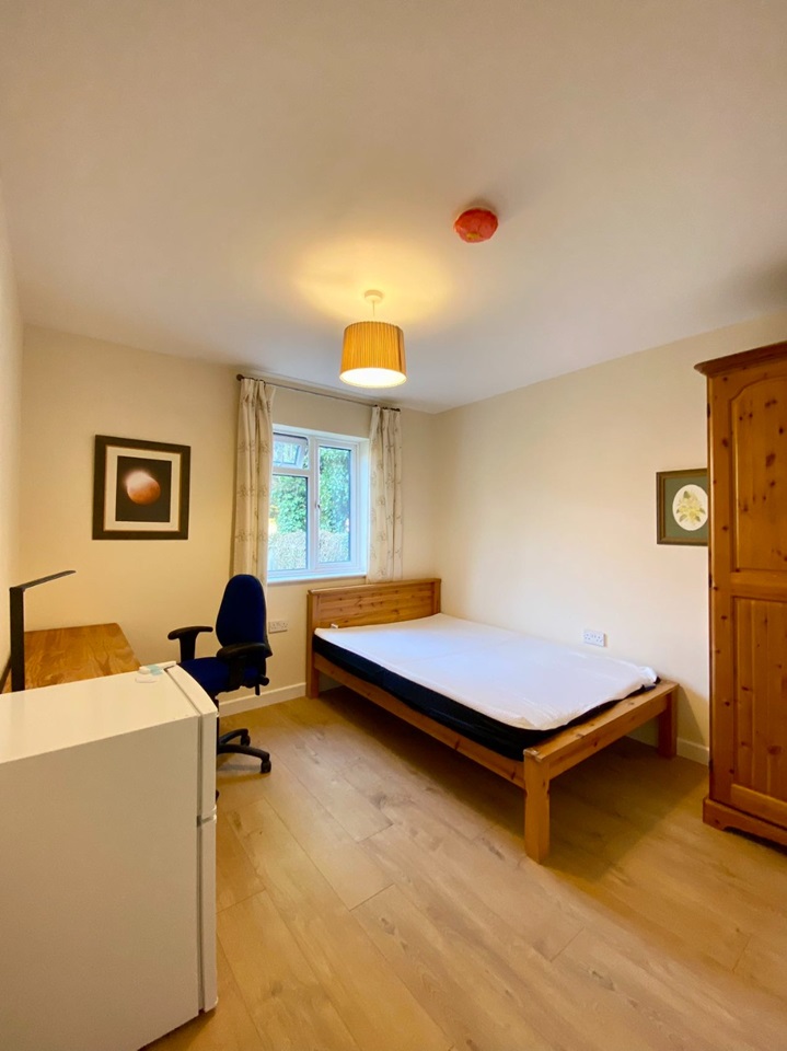 Additional image 3 of 5 Bed Semi-Detached House, Mayfield Road, SO17, N1 7GU
