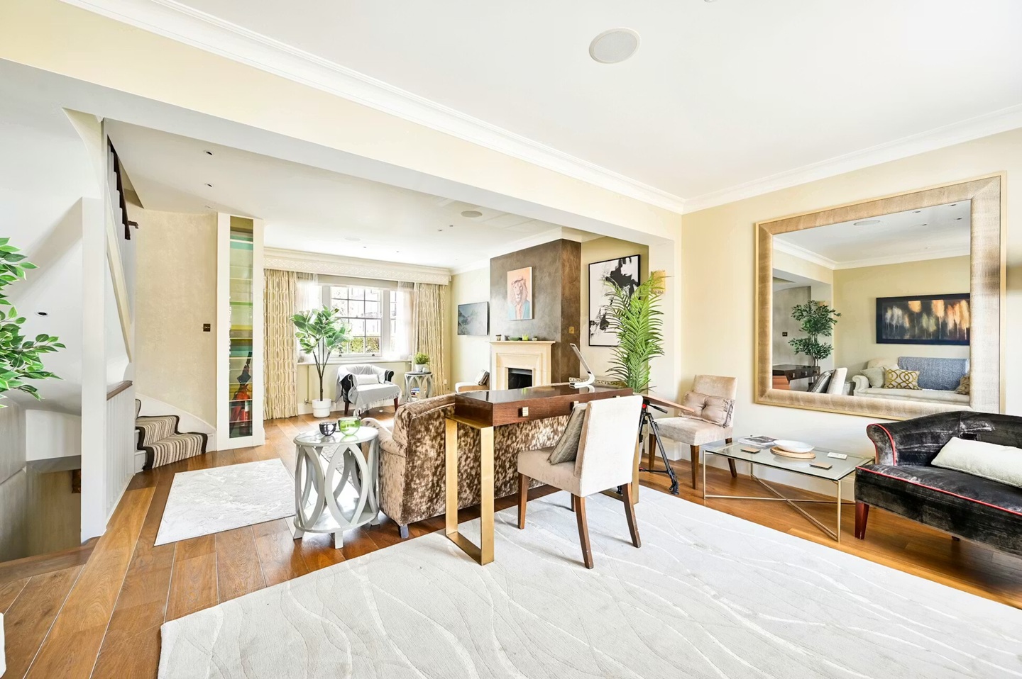 2 Bed Flat, Markham St, SW3, N1 7GU photo 3