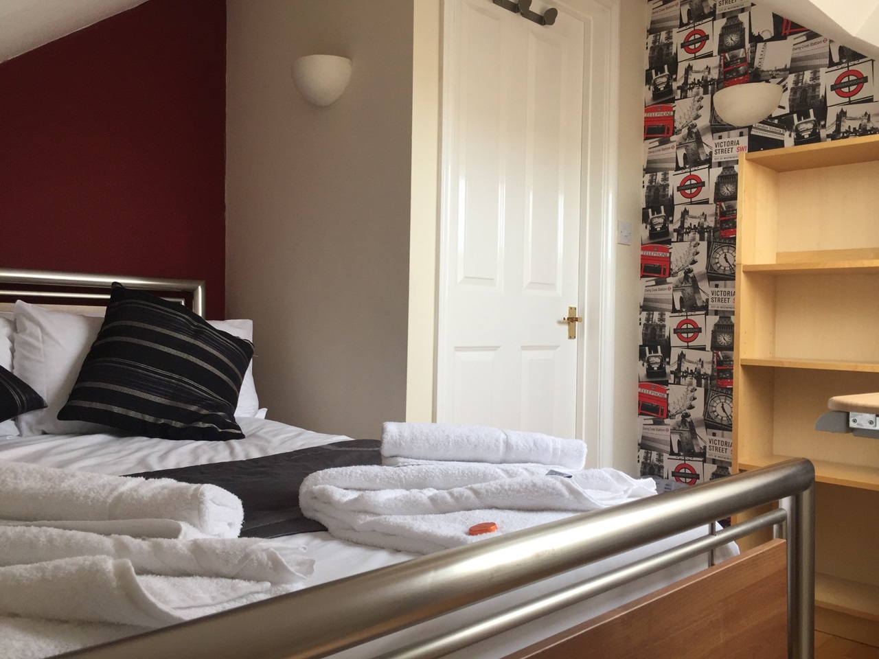Additional image 16 of 4 Bed Semi-Detached House, Elfleda Road, CB5, N1 7GU