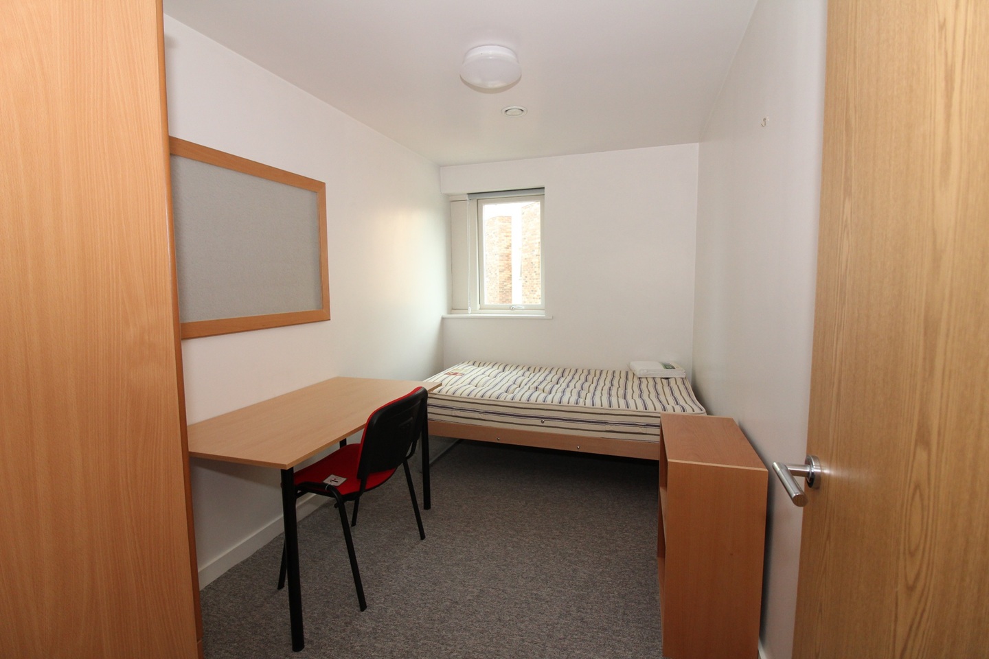 Additional image 5 of 5 Bed Flat, Columbia Lodge, SO16, N1 7GU