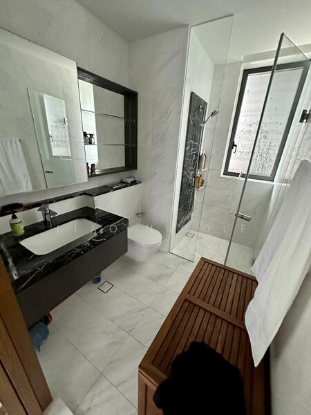21 Marina Way photo 2