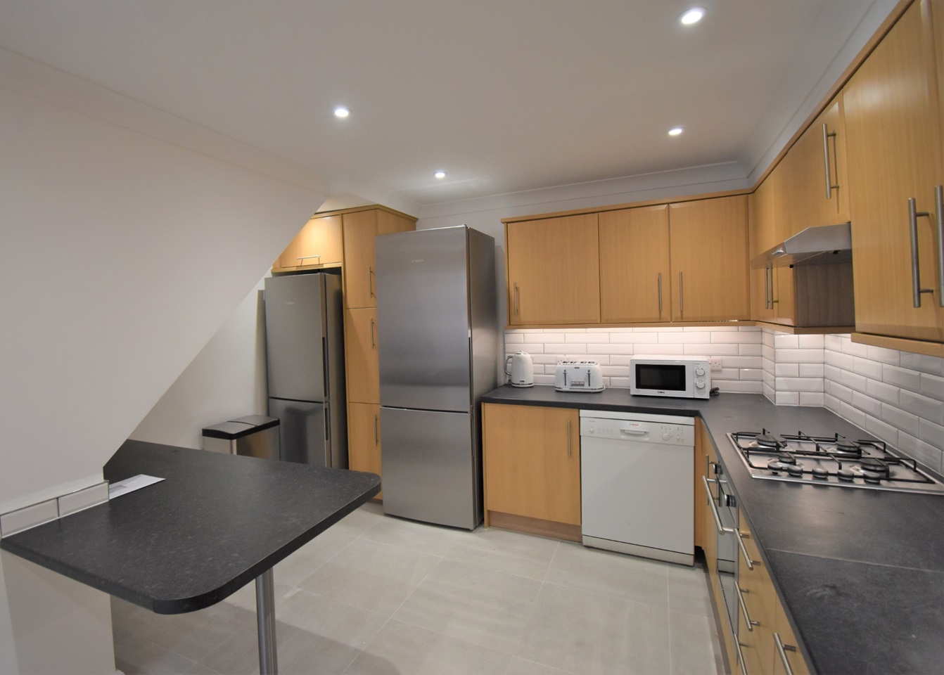 Additional image 3 of 8 Bed Semi-Detached House, Granby Gardens, RG1, N1 7GU