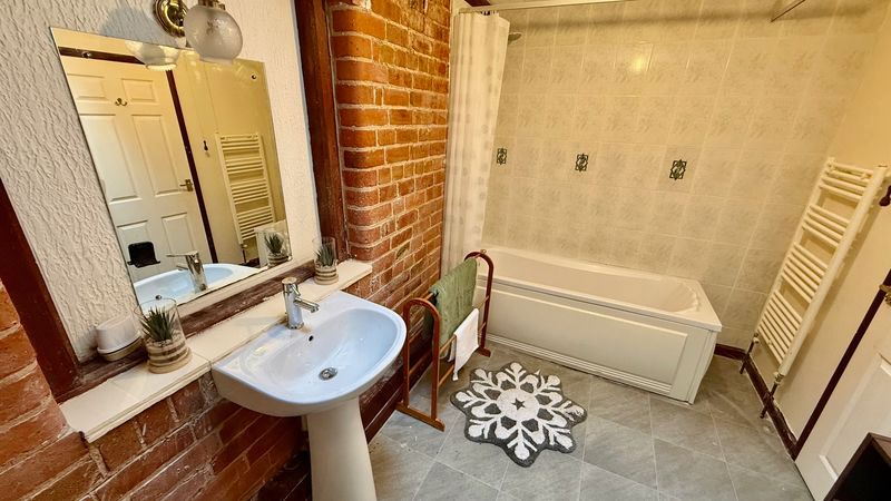 Additional image 10 of 2 bed flat for saleThe Old Bakehouse, Station Road, Bardney, Lincoln LN3