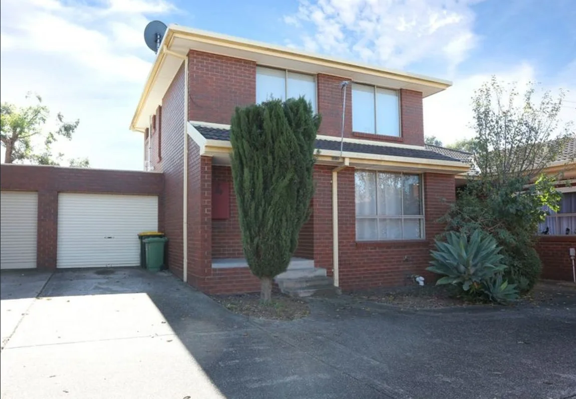 4/15 Baker Court, Meadow Heights VIC 3048
