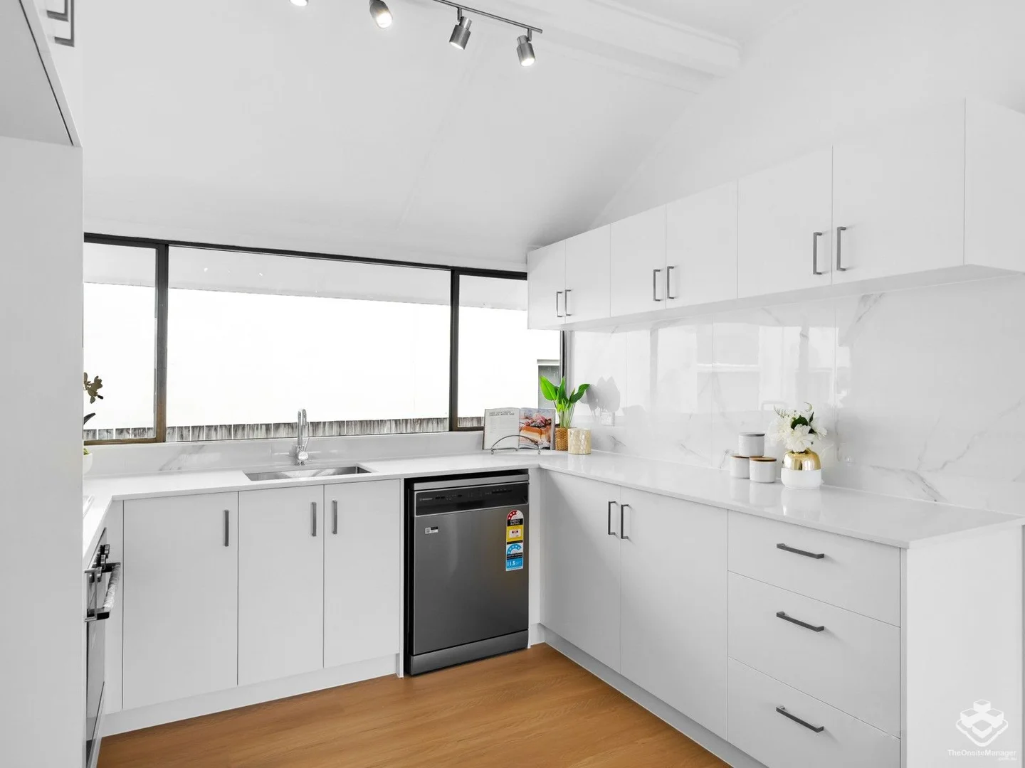 116 Milsom Street, Coorparoo QLD 4151