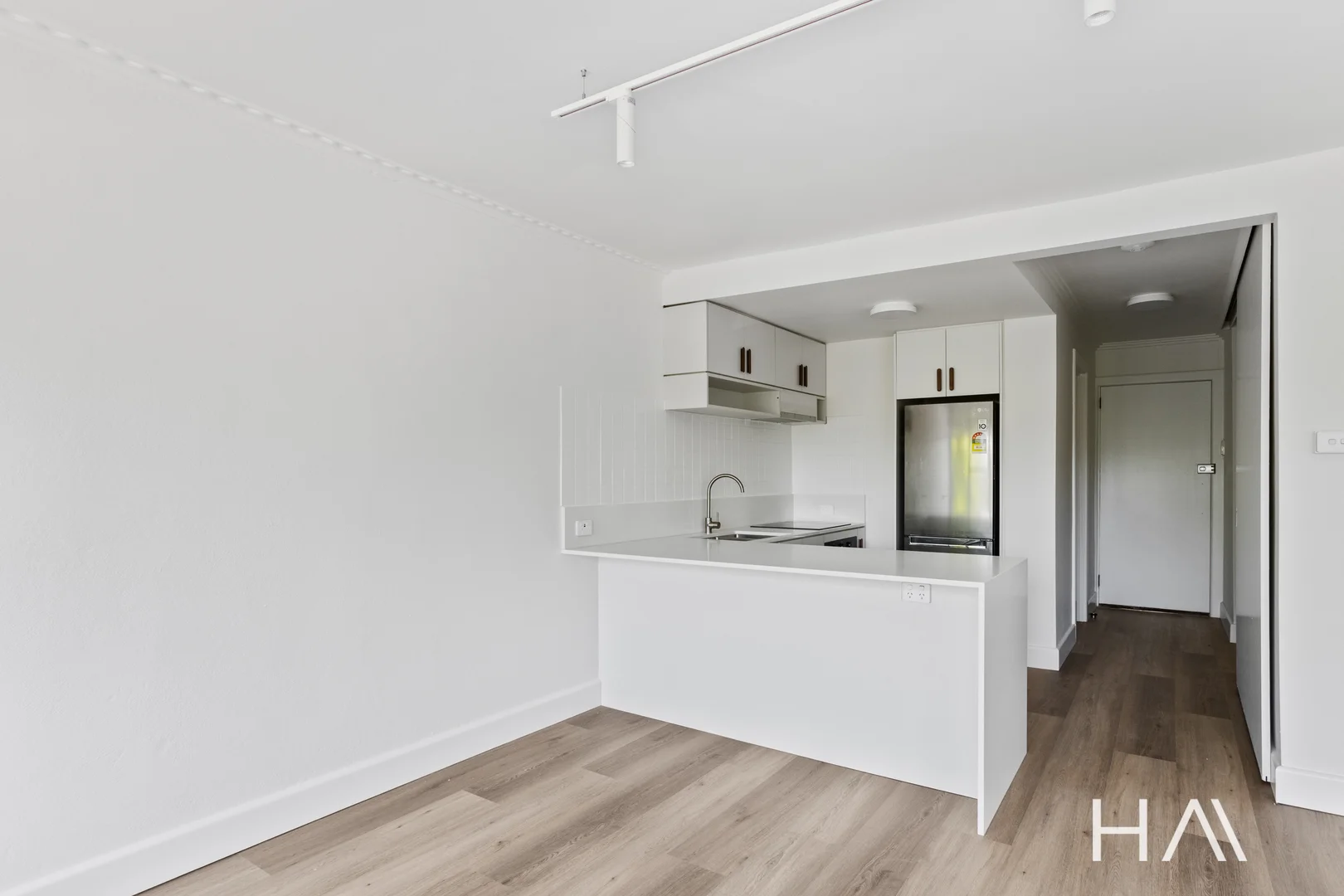 12/9 Sandy Bay Rd, Hobart TAS 7000 photo 3