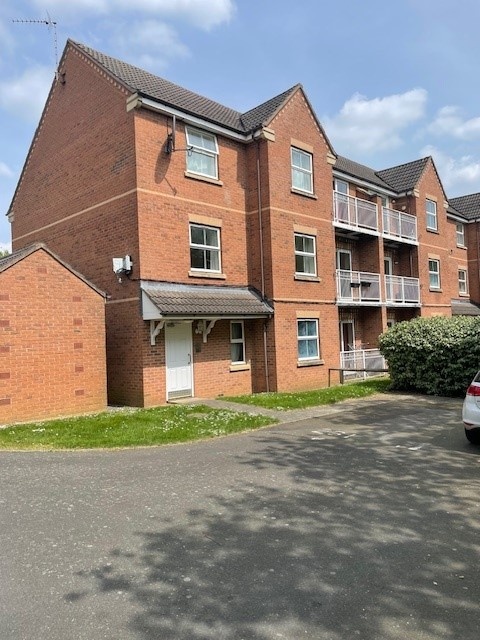 2 Bed Flat, Gillquart Way, CV1, N1 7GU