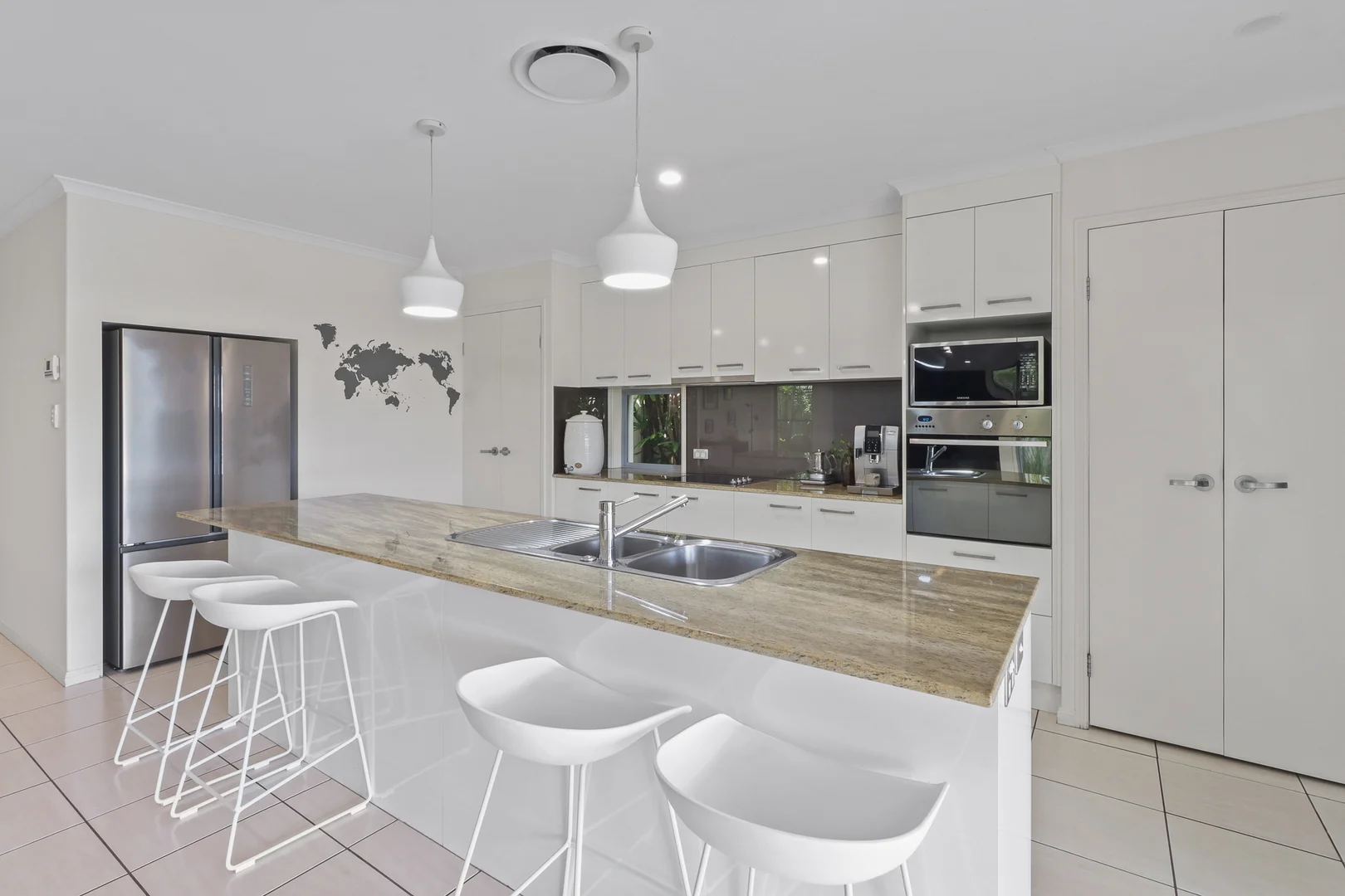 Additional image 2 of 9 Seahorse Dr, Twin Waters QLD 4564