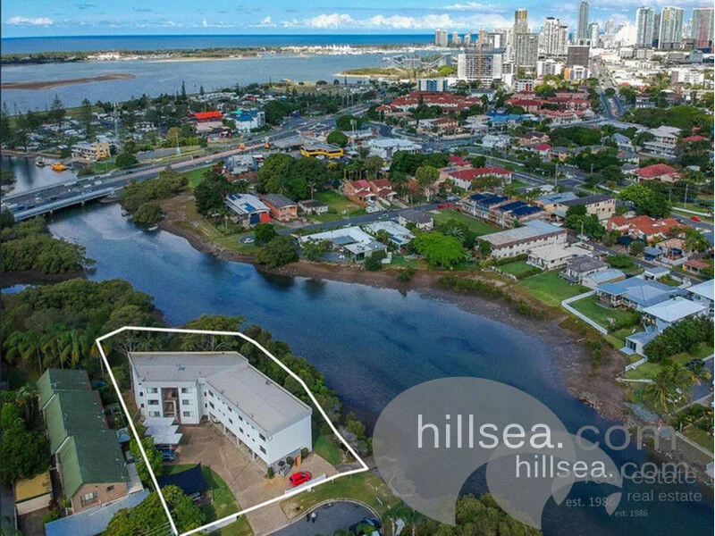 3/15 Huth Street, Labrador QLD 4215