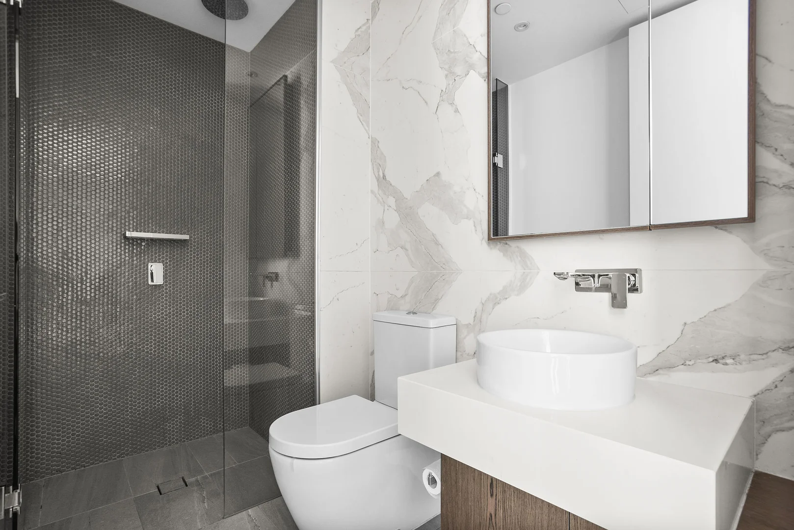 Additional image 5 of 1004/77 Queens Road, Melbourne VIC 3004