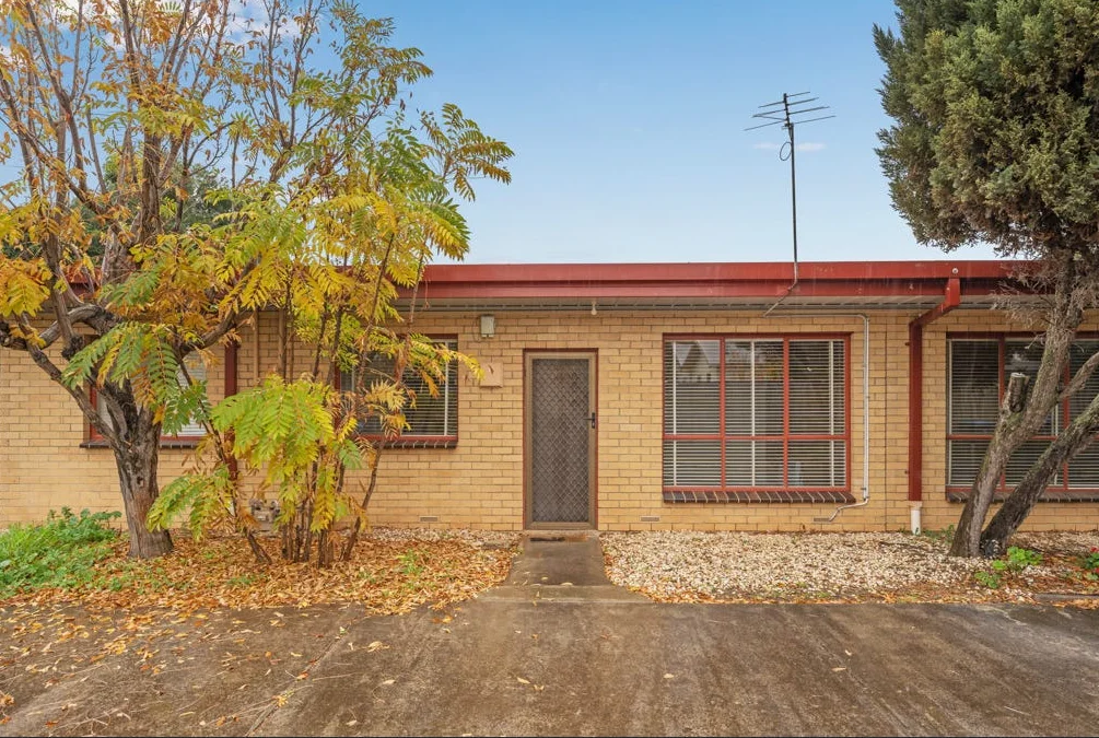2/7 Parker Street, Werribee VIC 3030