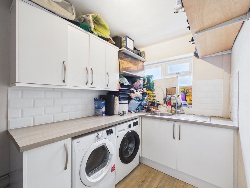 Additional image 11 of 3 bed end terrace house for saleAvondale Avenue, Staines-Upon-Thames, Surrey TW18