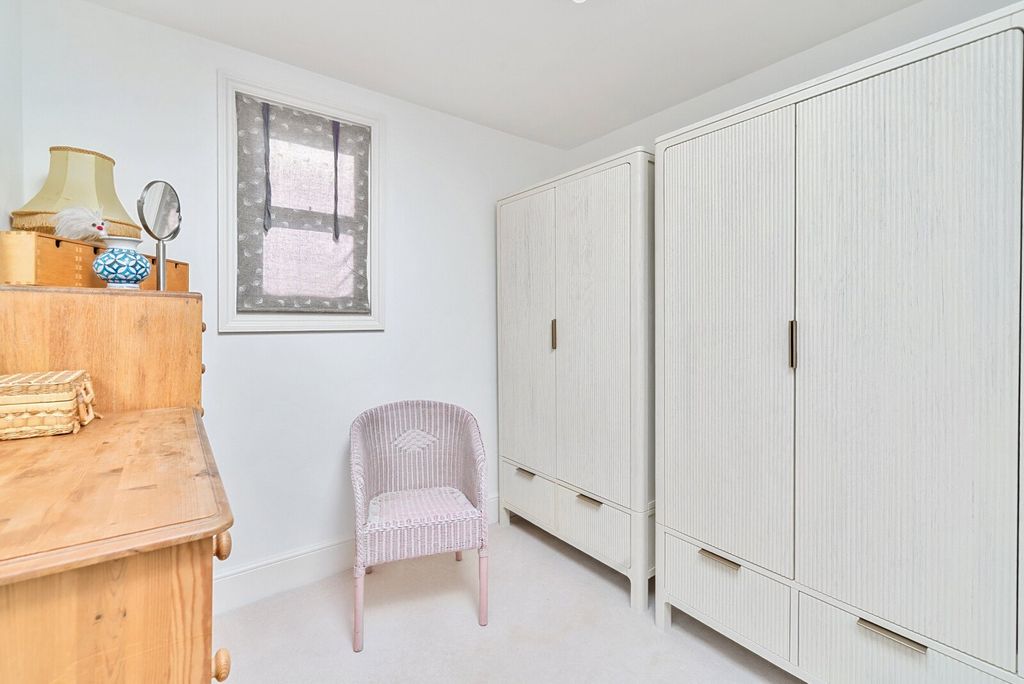Additional image 15 of 5 bed detached house for saleSt. Marys Road, Weybridge KT13