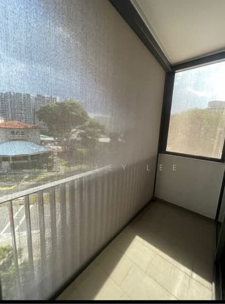 98 Elias Road photo 5