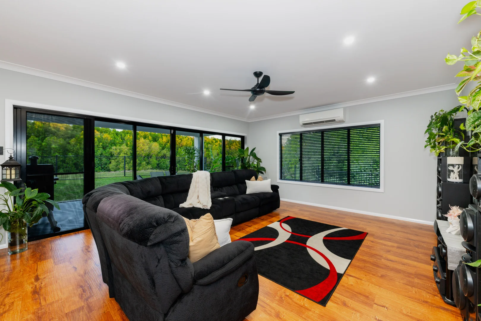 Additional image 7 of 28 Dune Parade, Bushland Beach QLD 4818