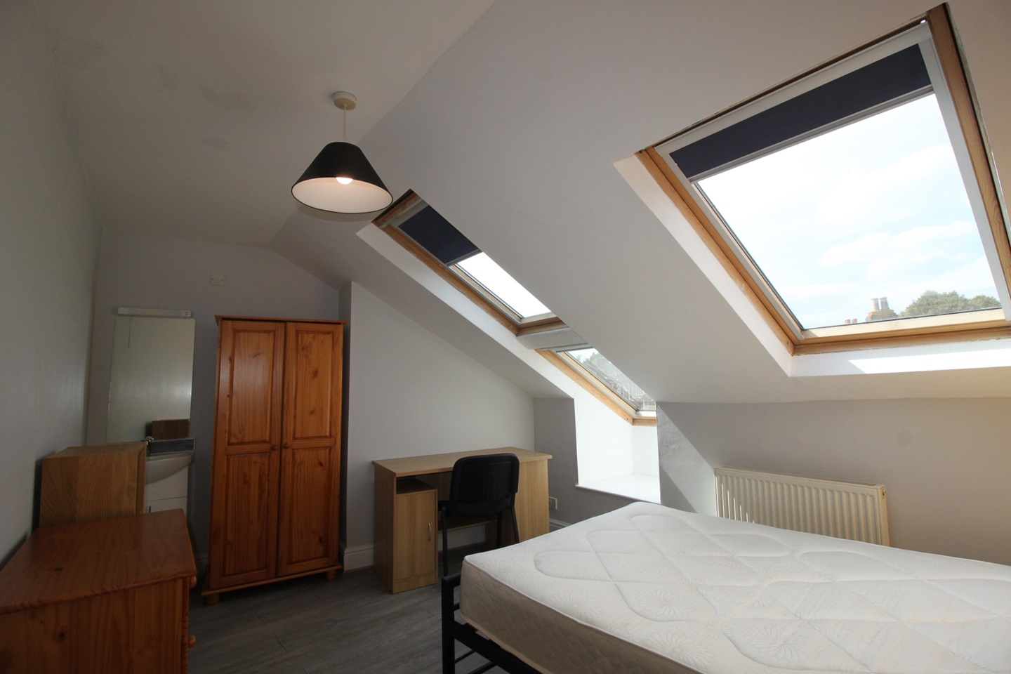 Additional image 5 of 8 Bed Terraced House, Livingstone Road, SO14, N1 7GU