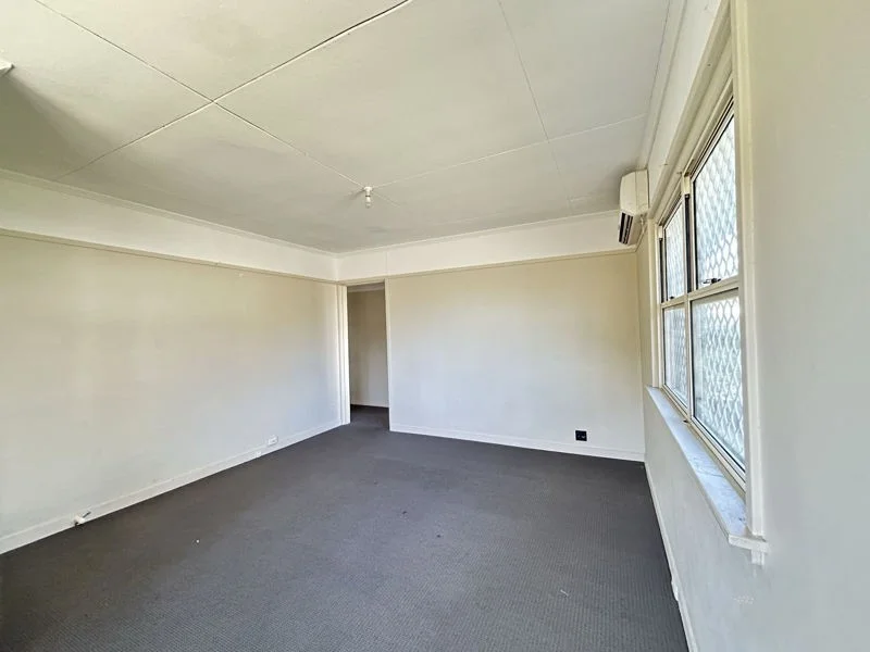 Additional image 3 of 29 Macgroarty Street, Coopers Plains QLD 4108