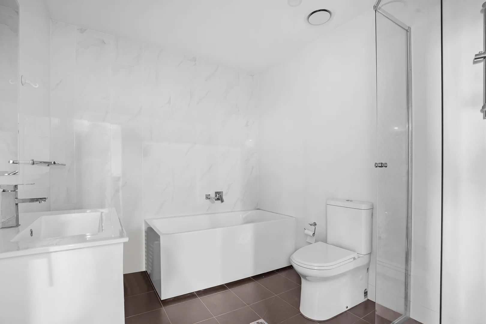 Additional image 6 of 606/5-7 Northumberland Road, Auburn NSW 2144