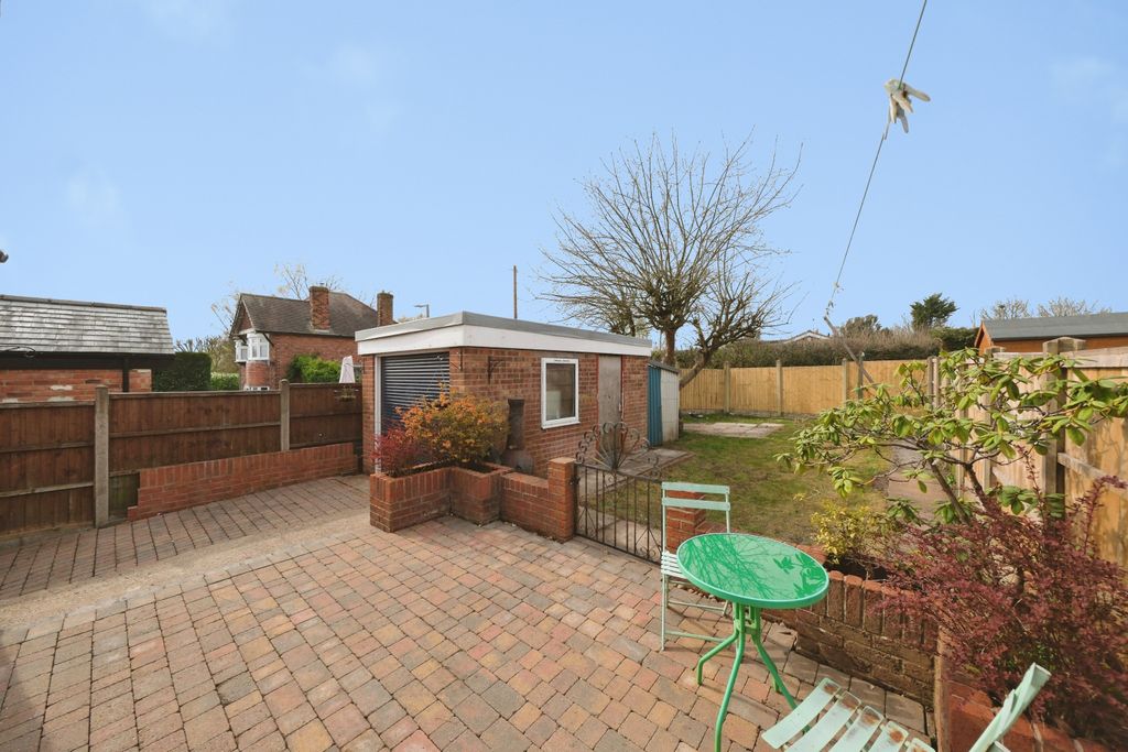 Additional image 18 of 3 bed semi-detached house for saleEdgwood Road, Nottingham NG16
