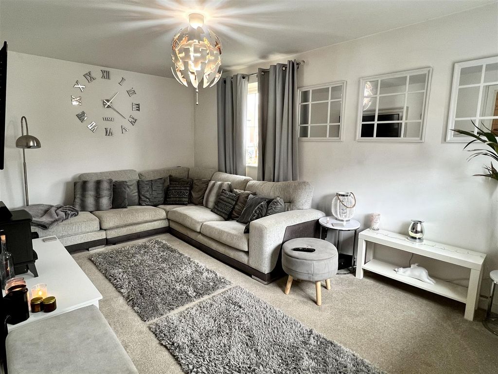 Additional image 4 of 3 bed detached house for saleBell Garth, Market Weighton, York YO43