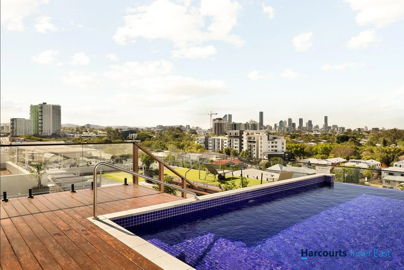 305/89 Old Cleveland Road, Stones Corner QLD 4120