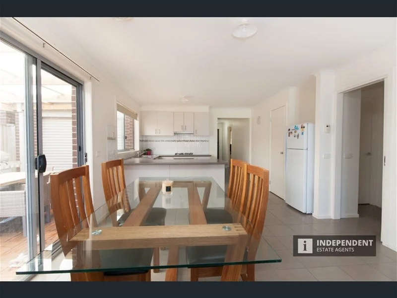 Additional image 3 of 17 Evesham Street, Cranbourne North VIC 3977