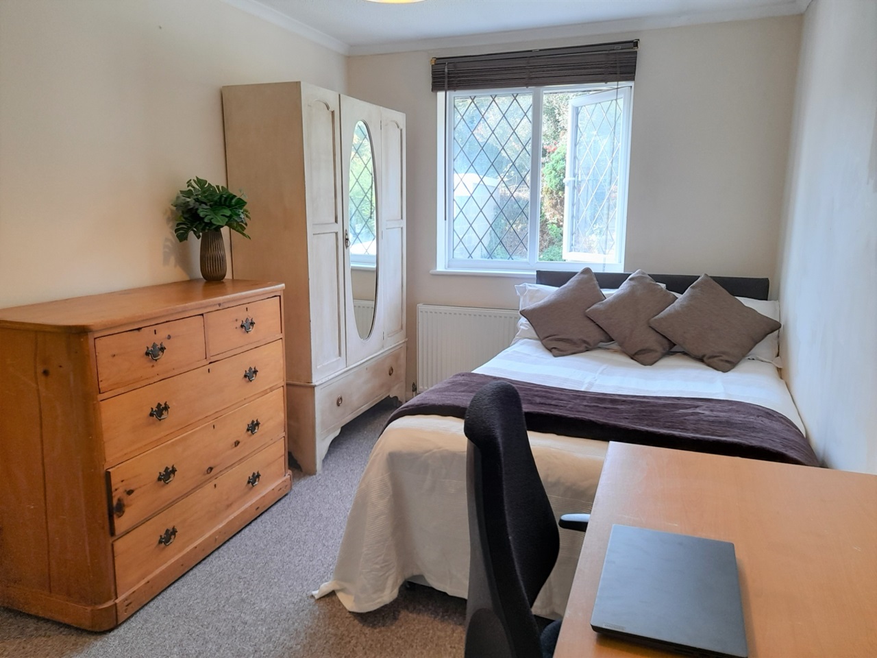 4 Bed Terraced House, Uplands Road, BN1, N1 7GU photo 5