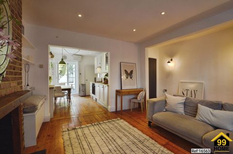 Anselm Rd, Fulham, London SW6