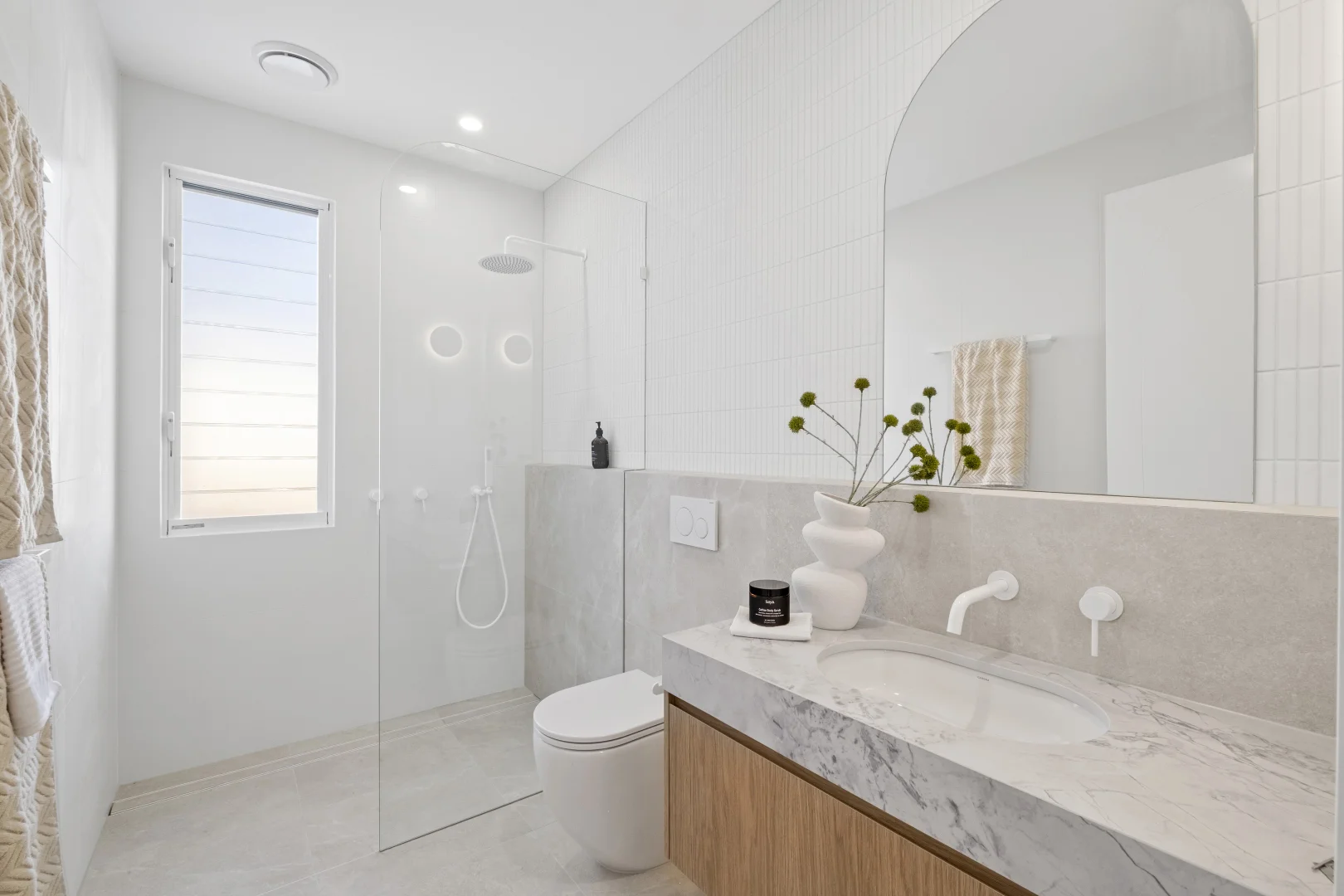 Additional image 27 of 1/37 Oomoo Street, Buddina QLD 4575