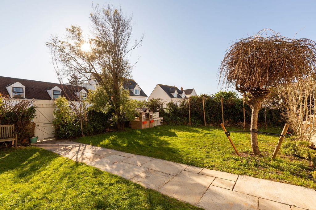 Additional image 42 of 4 bed detached house for saleLes Genets, St Brelade JE3