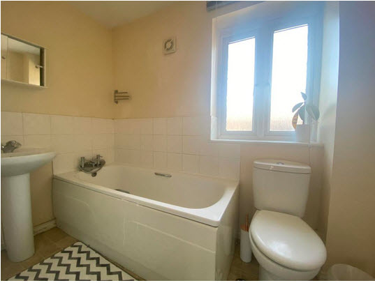2 Bed Terraced House, Rosehip Road, CB4, N1 7GU photo 5