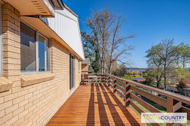 8 Nyssa Street, Armidale NSW 2350