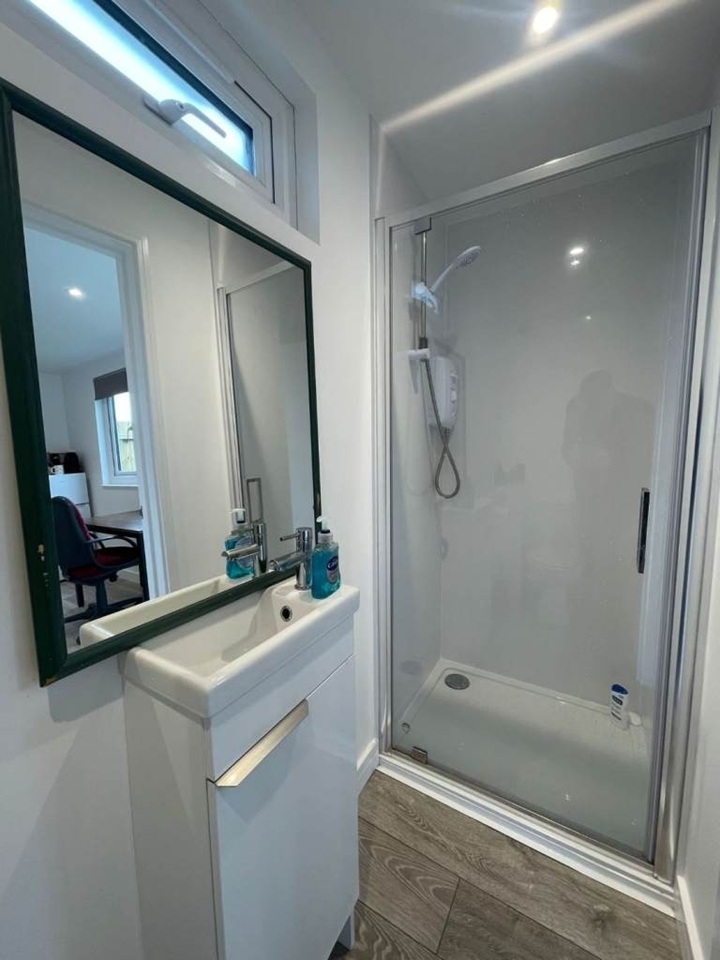Studio Flat, Wolsey Way, CB1, N1 7GU photo 4