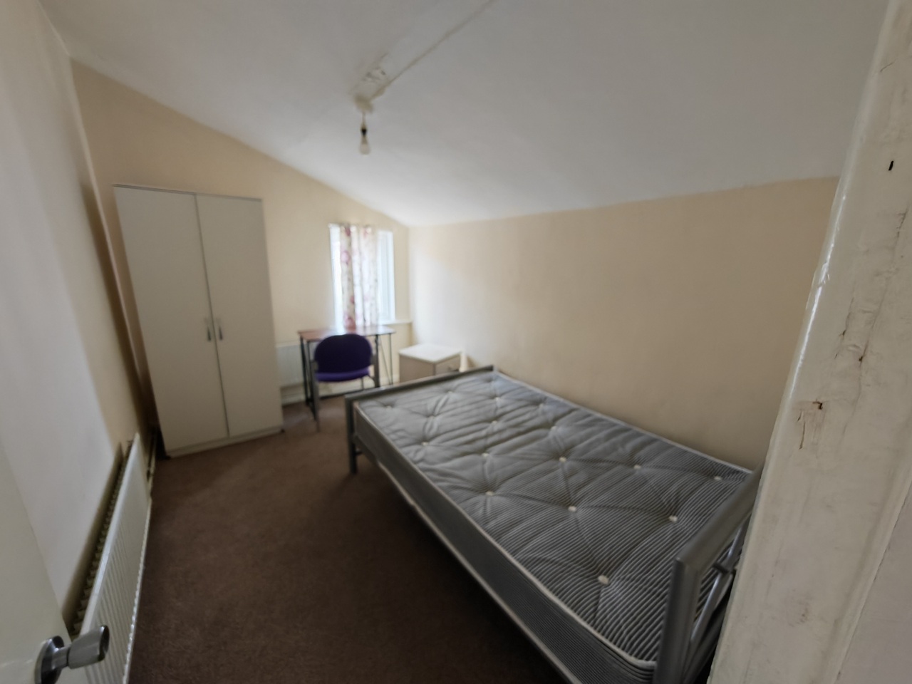 Additional image 7 of Room in a Shared House, Dover Street, SO14, N1 7GU