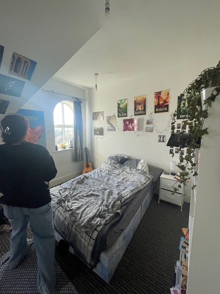 Room in a Shared House, Denison Road, M14, N1 7GU photo 4