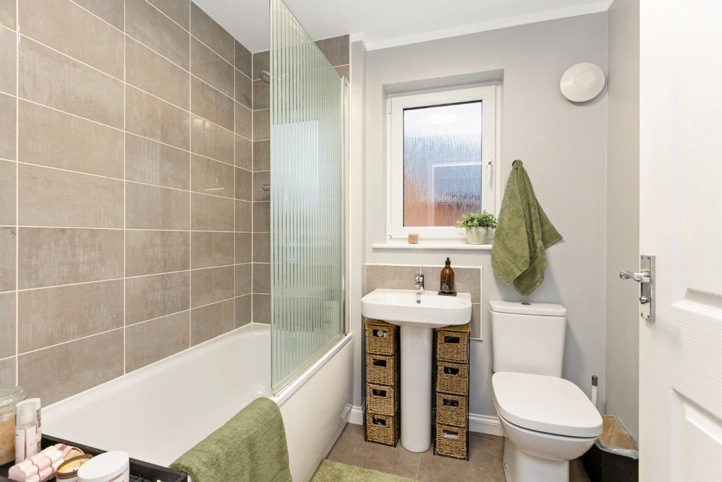 Additional image 14 of 3 bed semi-detached house for sale47 Foster Road, Penicuik EH26