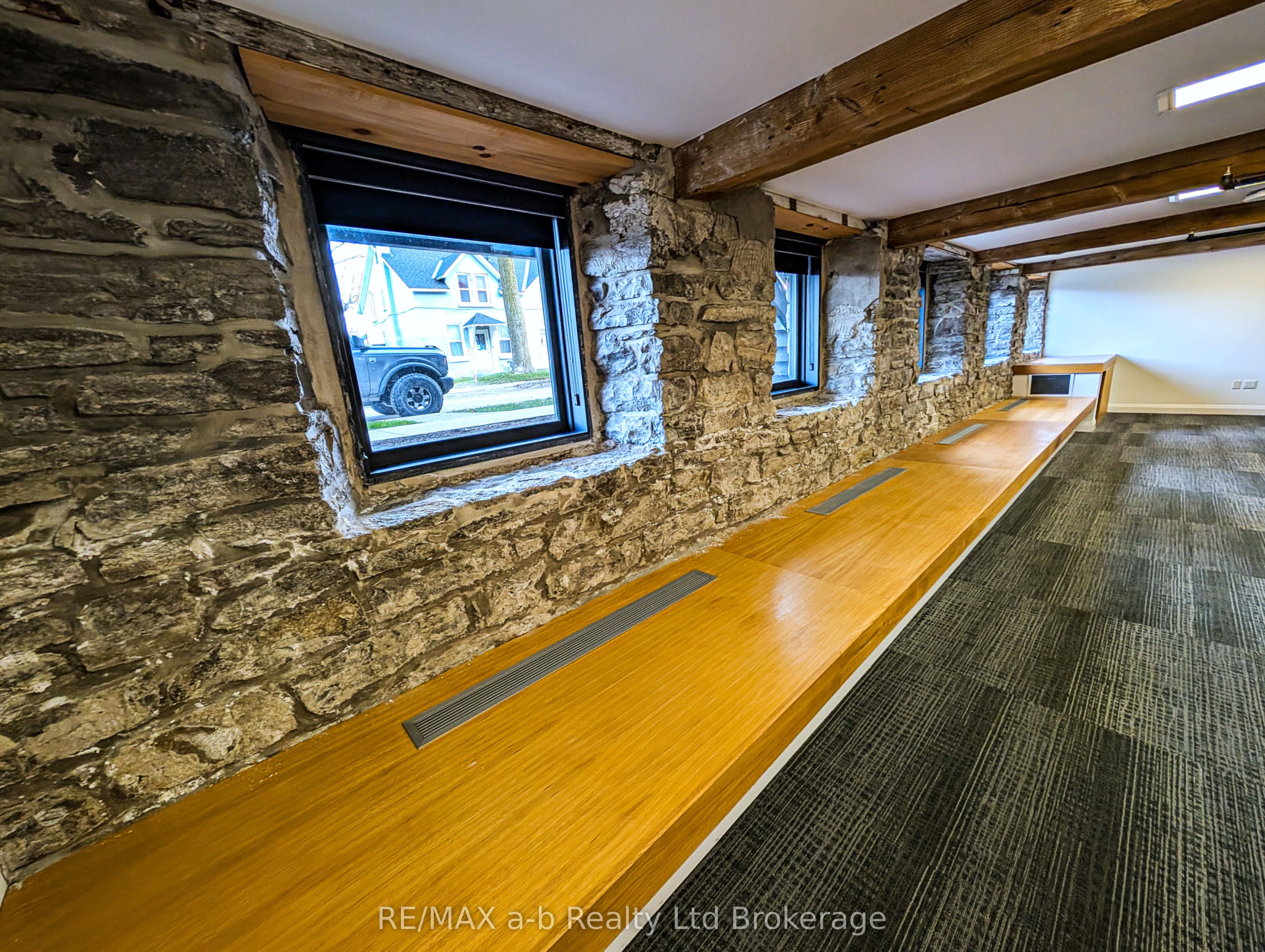 Additional image 4 of 245 Downie Street, Stratford, ON, N5A 1X5