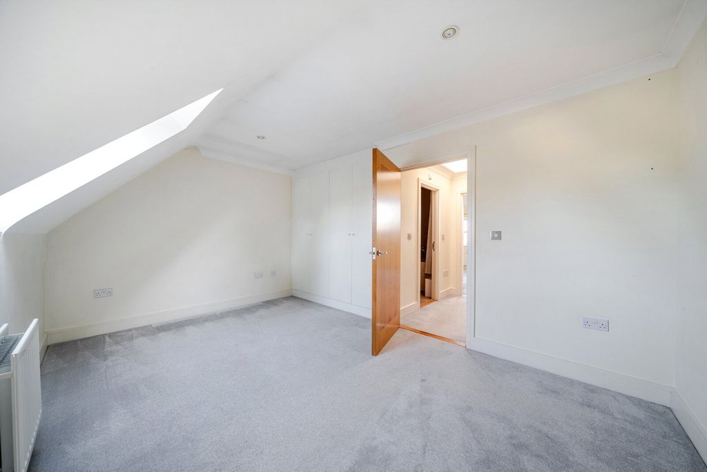 Additional image 8 of 3 bed terraced house for saleSterling Place, Weybridge KT13