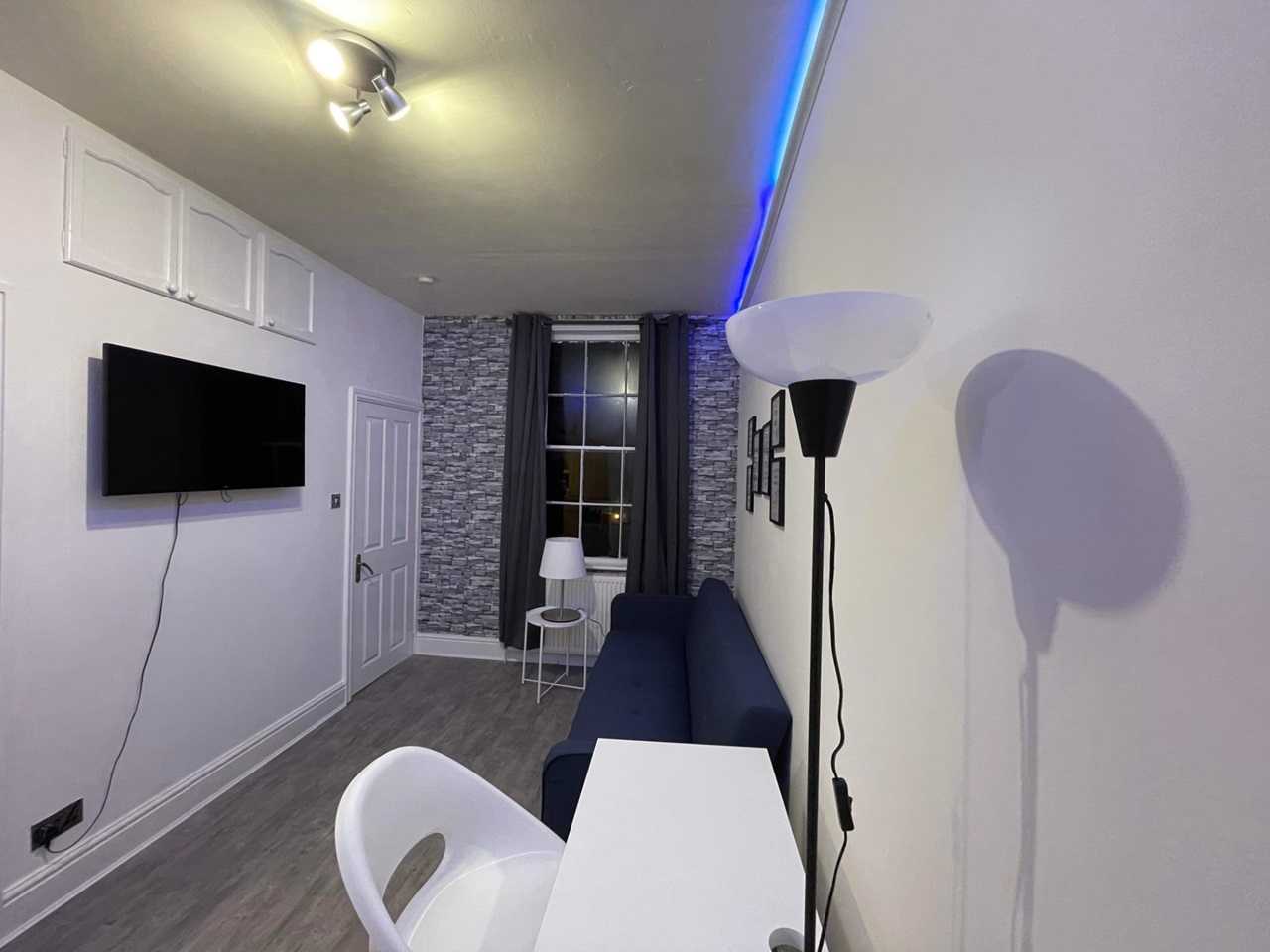 1 Bed Flat, Manchester, M16, N1 7GU photo 4