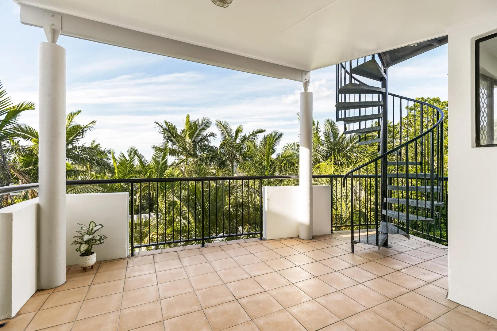 Additional image 2 of 19/182 Carmody Road, St Lucia QLD 4067