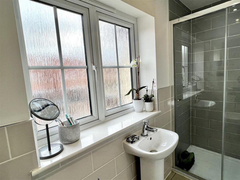 Additional image 9 of 3 bed detached house for saleBell Garth, Market Weighton, York YO43