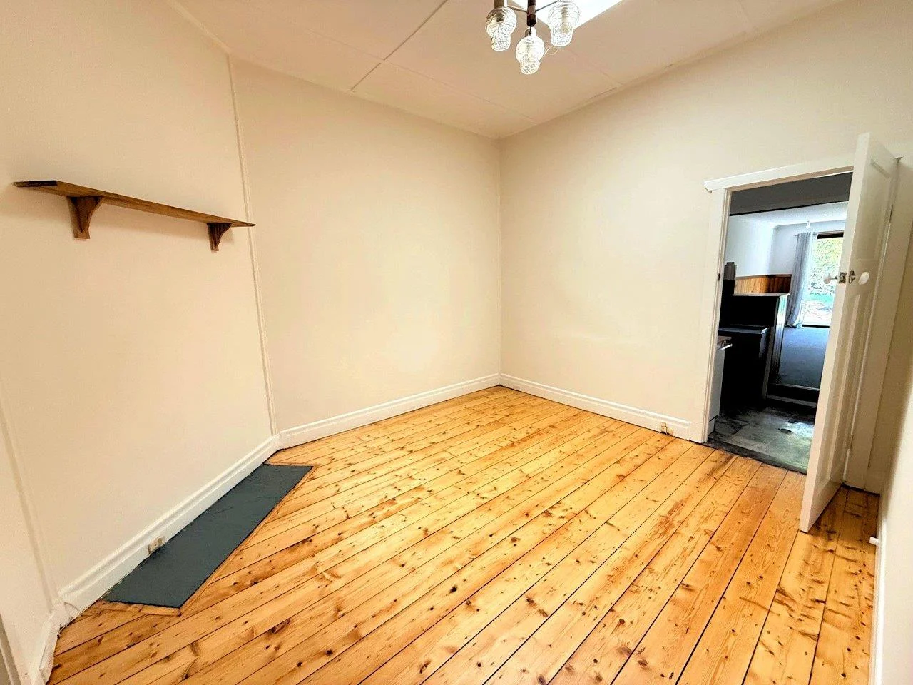 Additional image 3 of 43 Grange Road, Fairfield VIC 3078