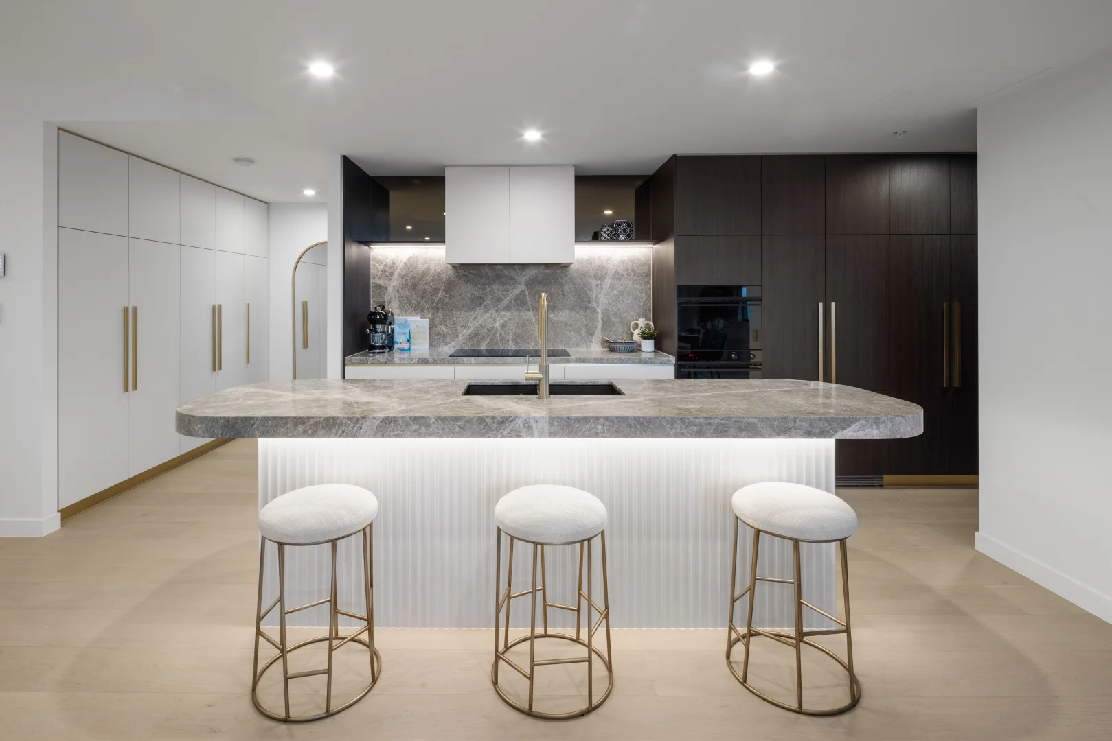 Additional image 8 of 122 Surf Parade, Broadbeach QLD 4218