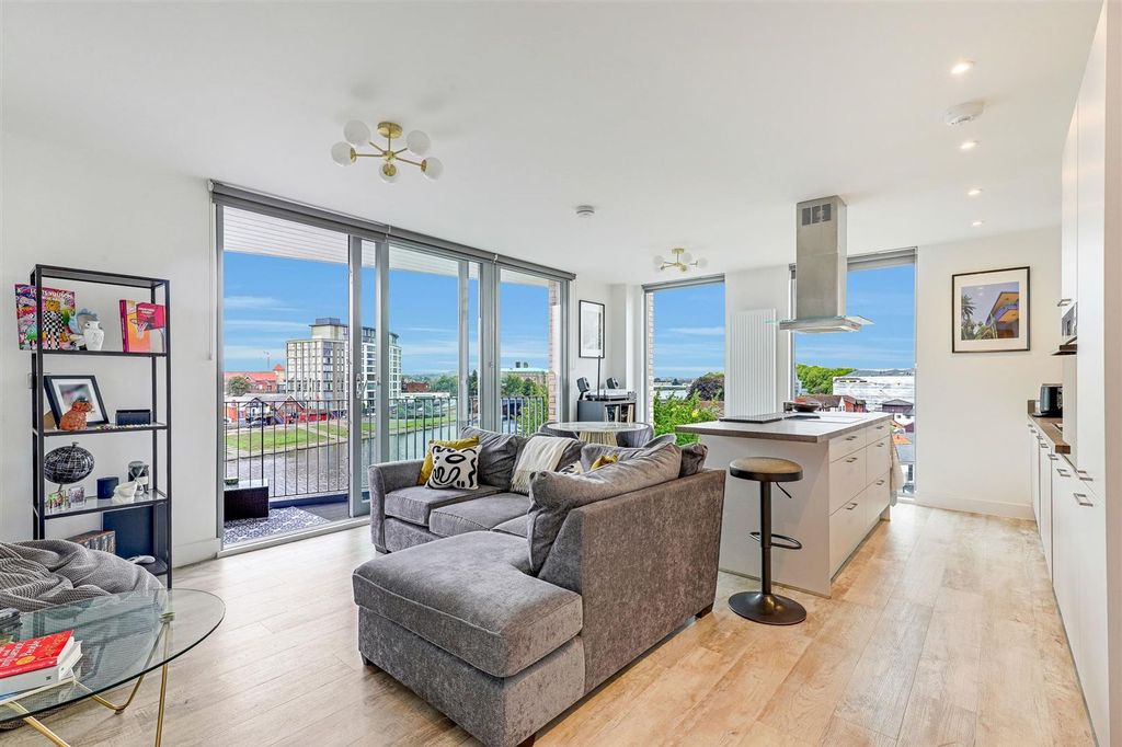 Additional image 3 of 2 bed flat for saleTrent Bridge View, Nottingham NG2