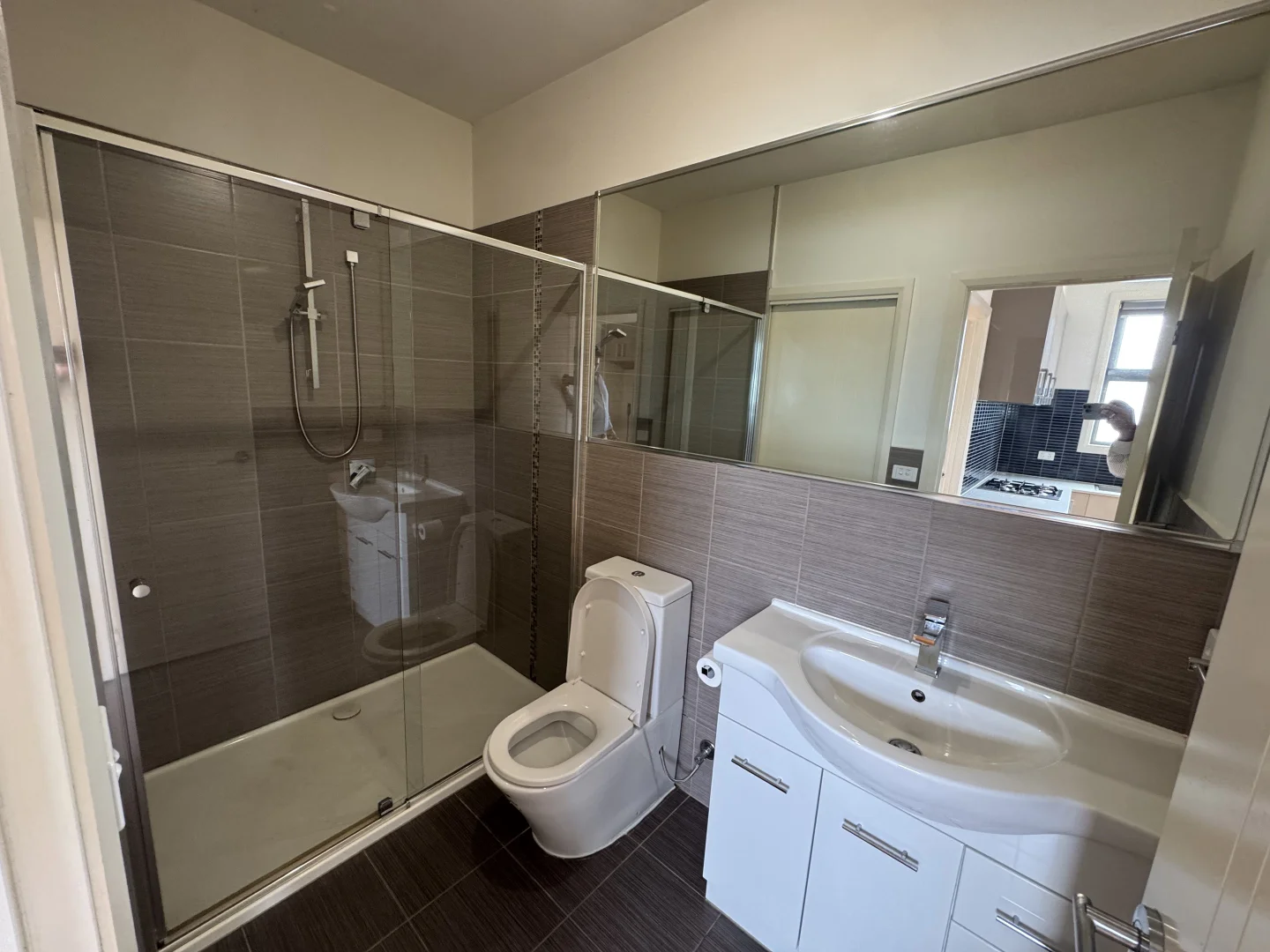 Additional image 8 of 229 Melbourne Road, Rippleside VIC 3215