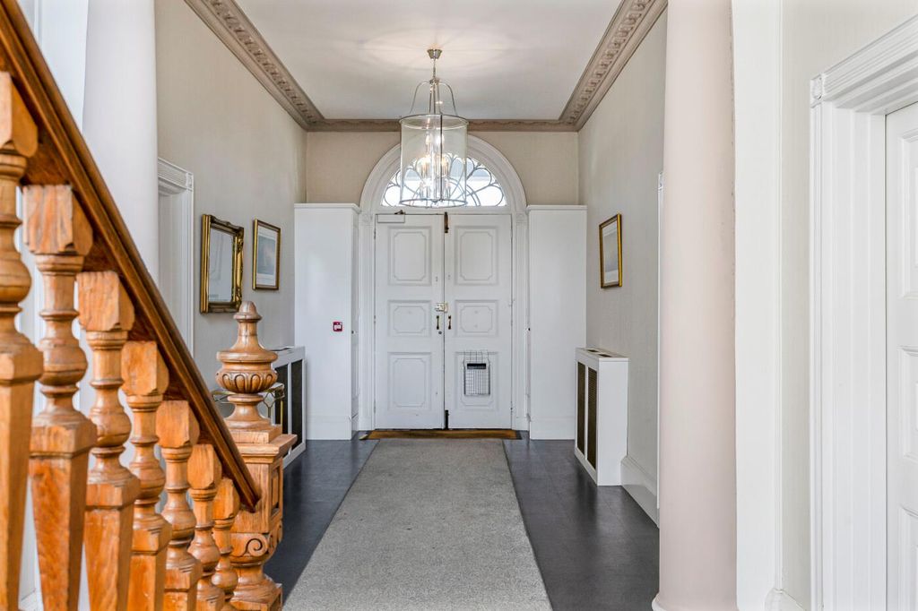 Additional image 9 of 4 bed flat for saleNorthfield End, Henley-On-Thames, Oxfordshire RG9