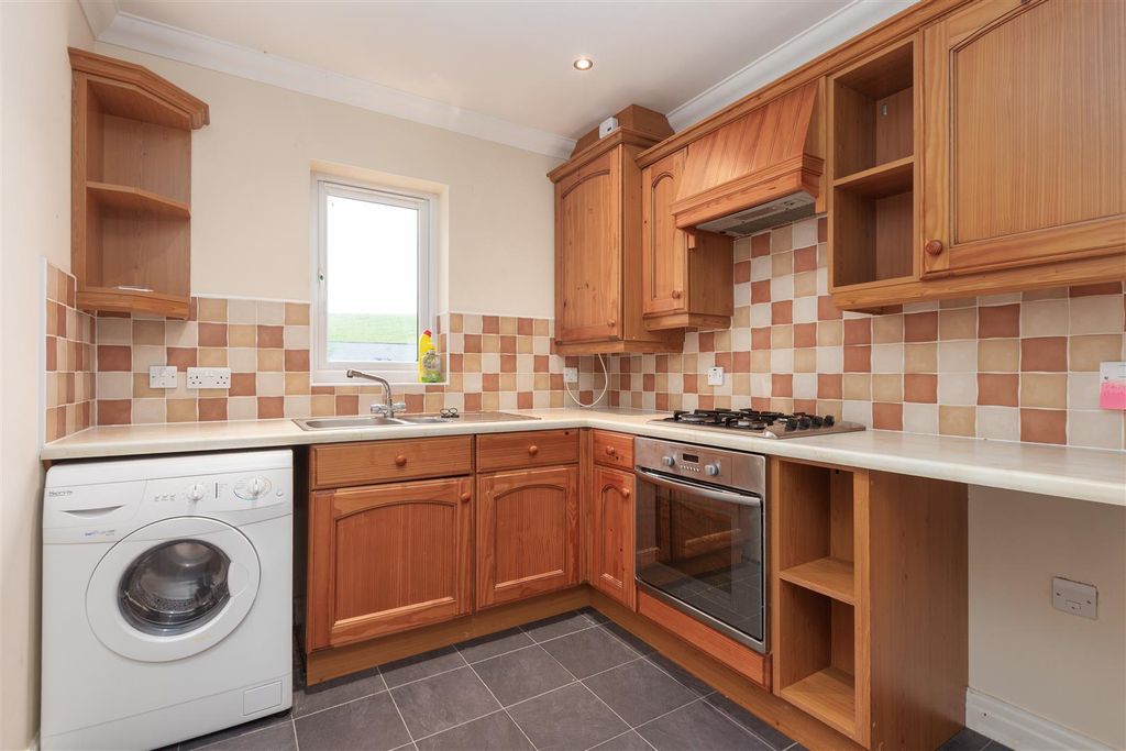 Additional image 3 of 2 bed flat for saleStrands Farm Court, Hornby, Lancaster LA2